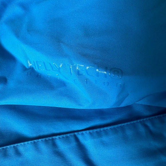 Helly Hansen rain coat - Picture 3 of 8